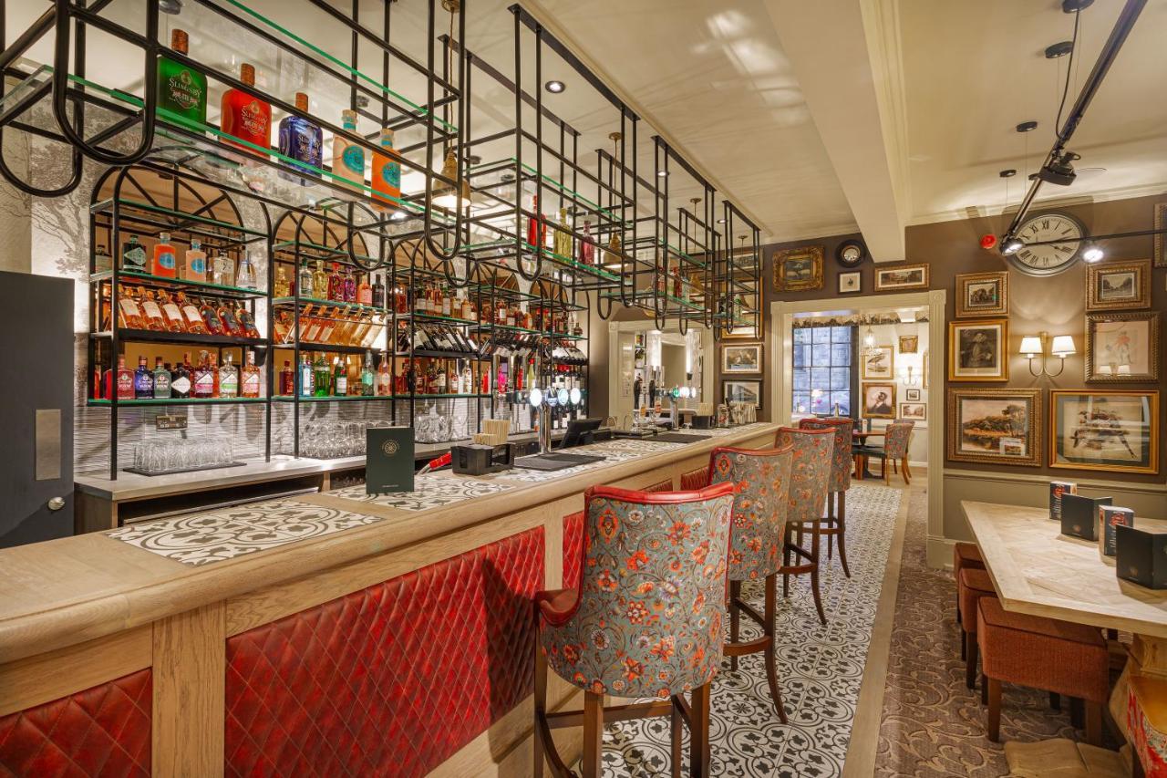 The Wynnstay Hotel, Oswestry, Shropshire Exteriér fotografie