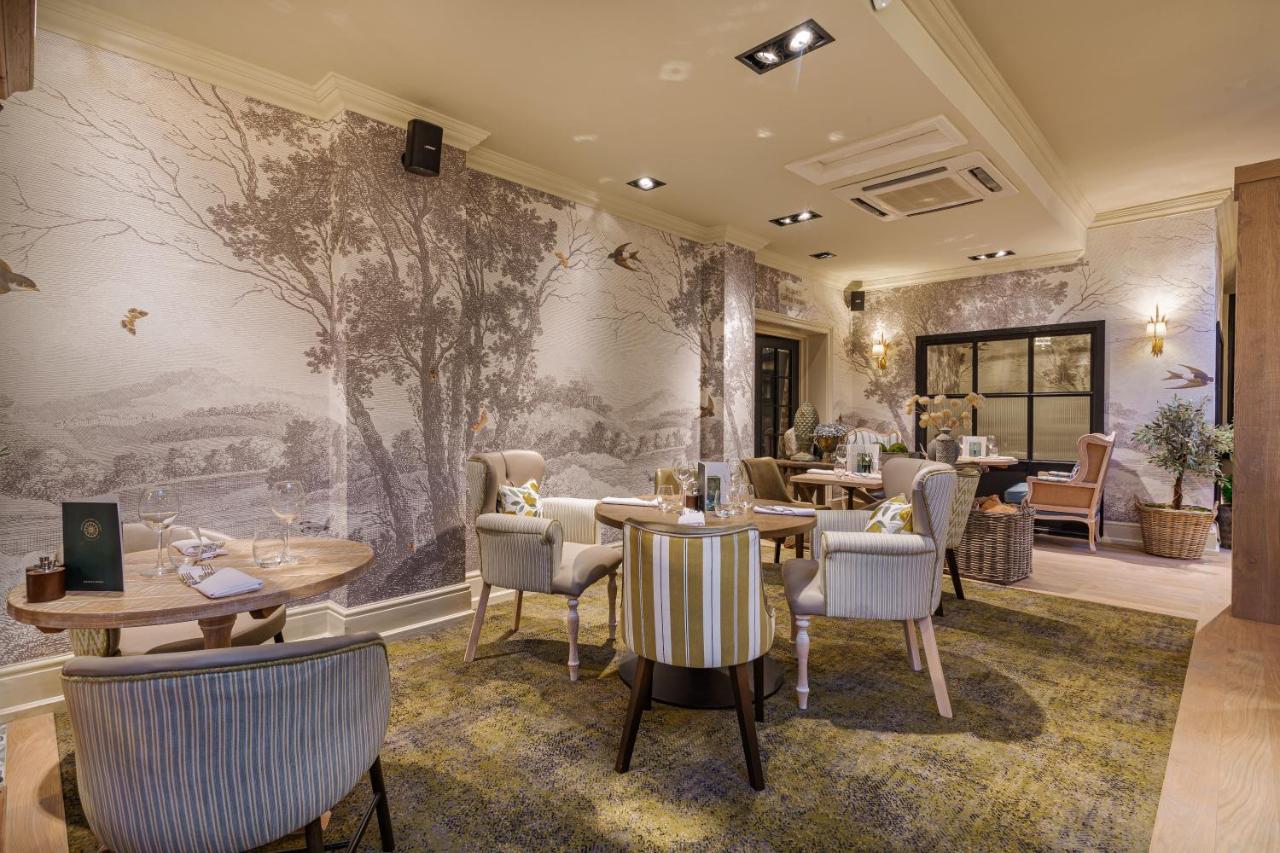 The Wynnstay Hotel, Oswestry, Shropshire Exteriér fotografie