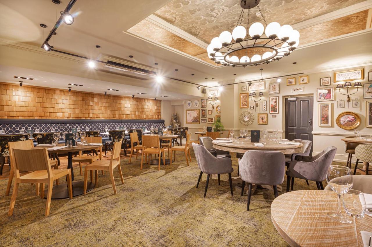 The Wynnstay Hotel, Oswestry, Shropshire Exteriér fotografie