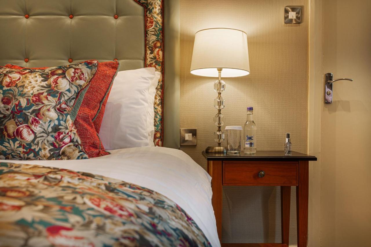 The Wynnstay Hotel, Oswestry, Shropshire Exteriér fotografie
