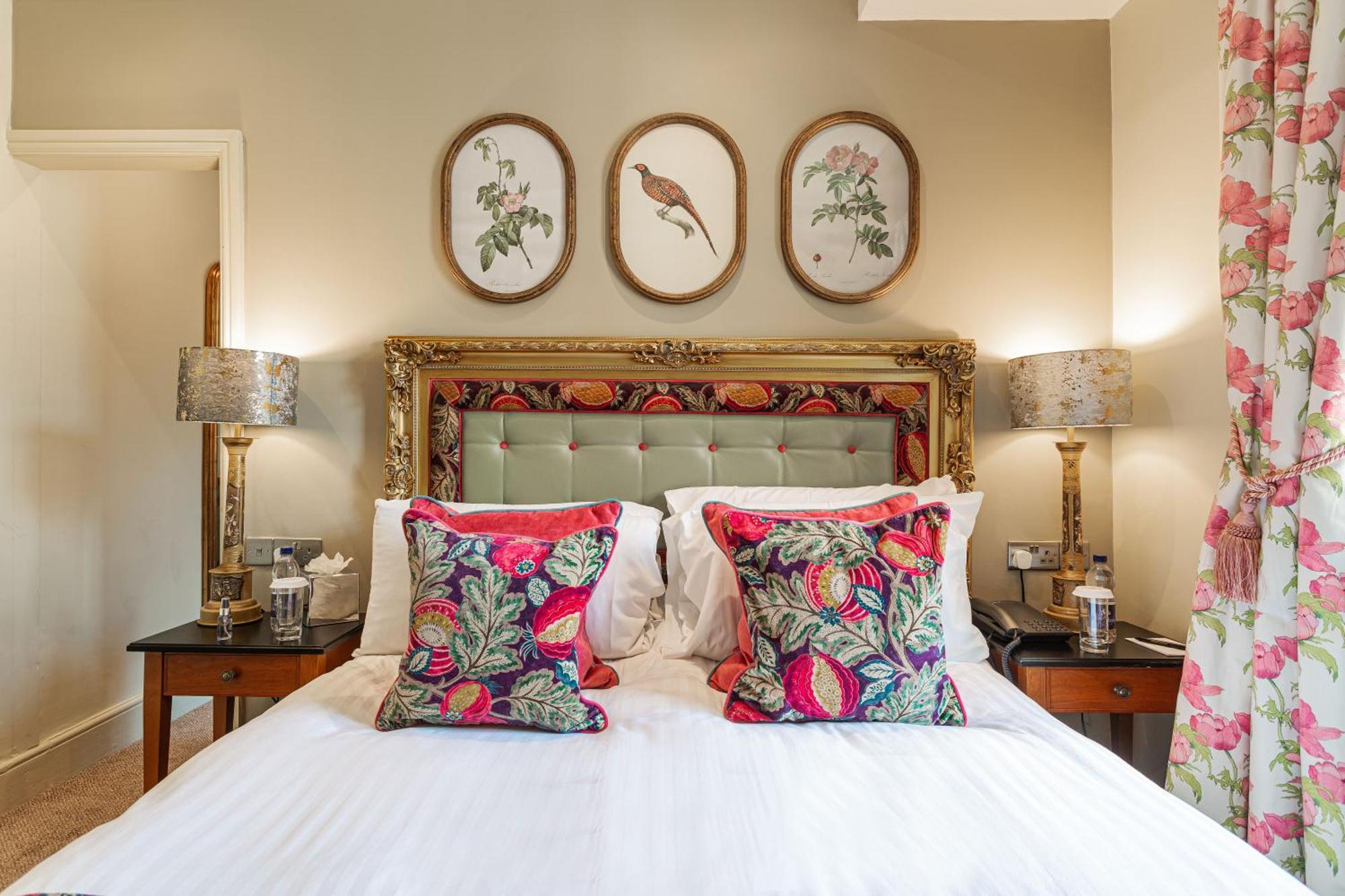 The Wynnstay Hotel, Oswestry, Shropshire Exteriér fotografie