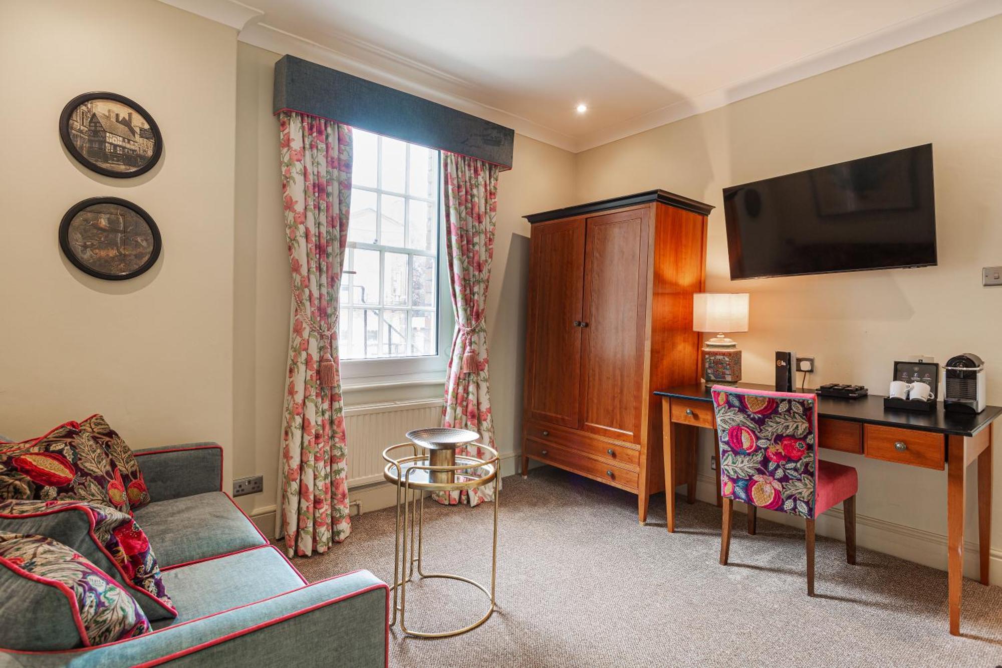 The Wynnstay Hotel, Oswestry, Shropshire Exteriér fotografie