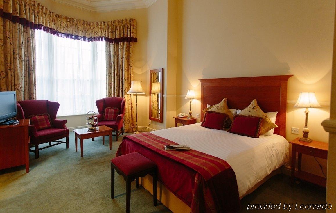 The Wynnstay Hotel, Oswestry, Shropshire Exteriér fotografie